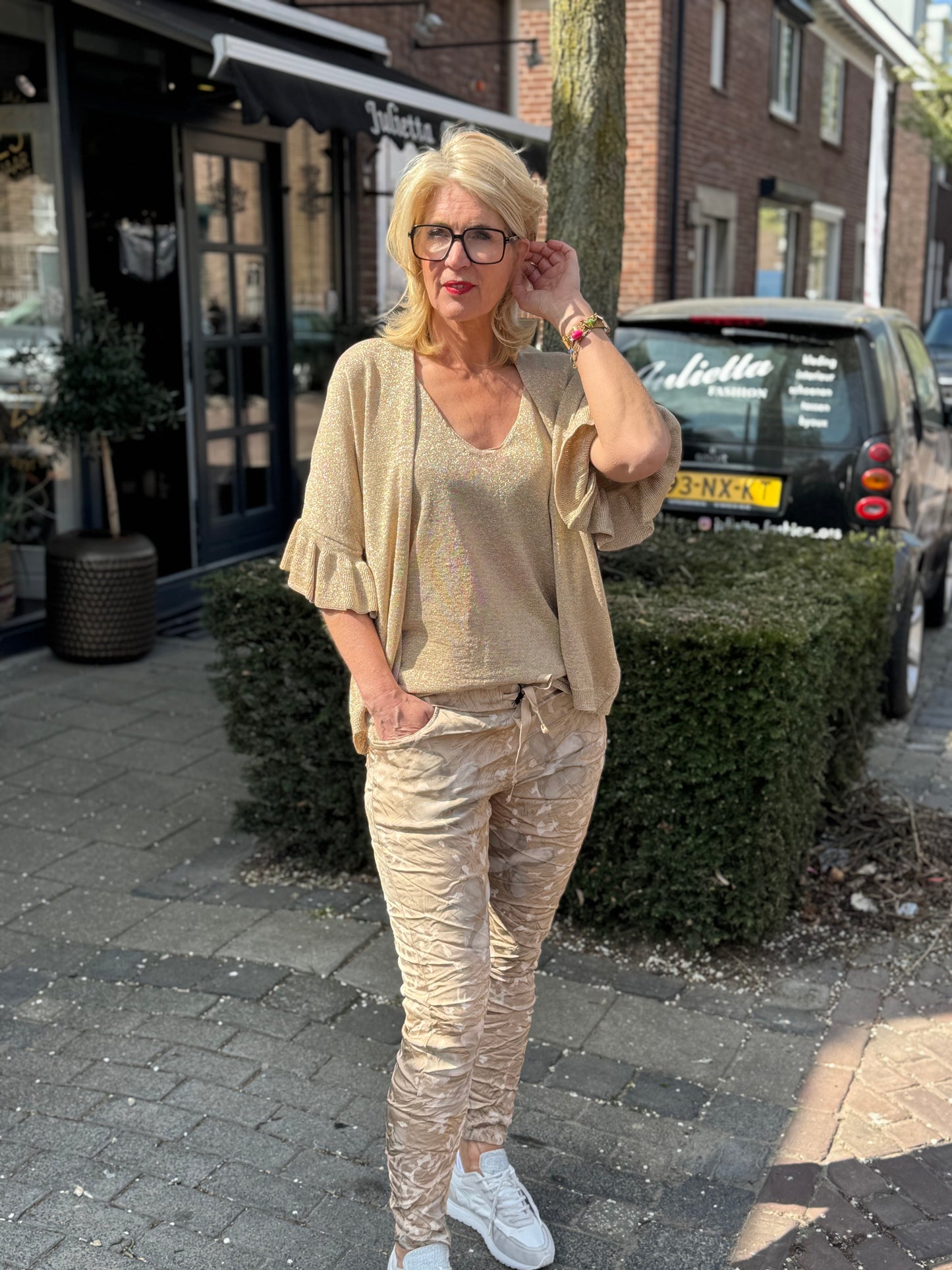 Vestje Gold