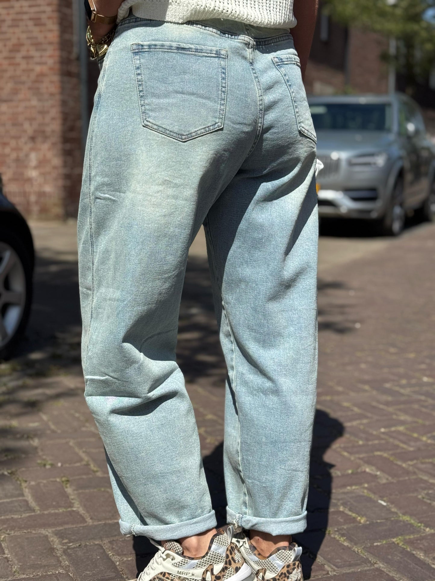 Barrel Jeans