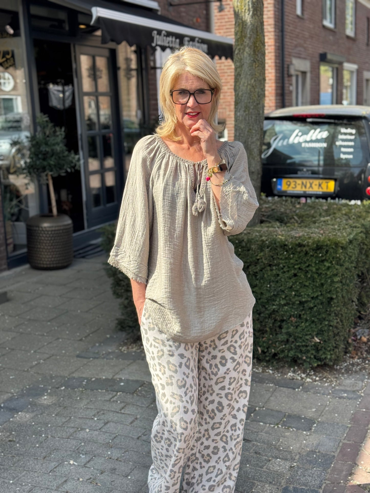 Blouse Sophie/ Taupe