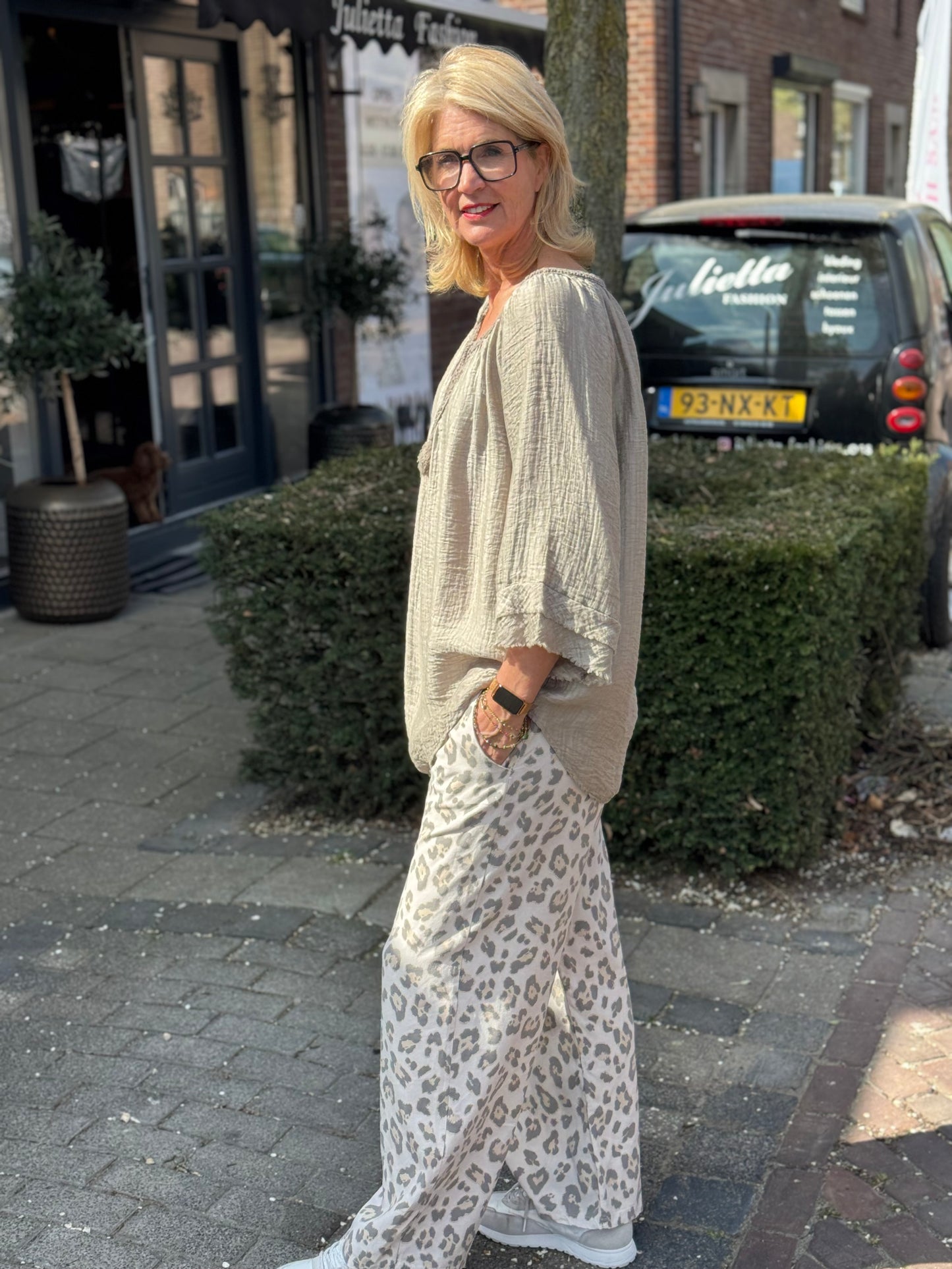 Blouse Sophie/ Taupe