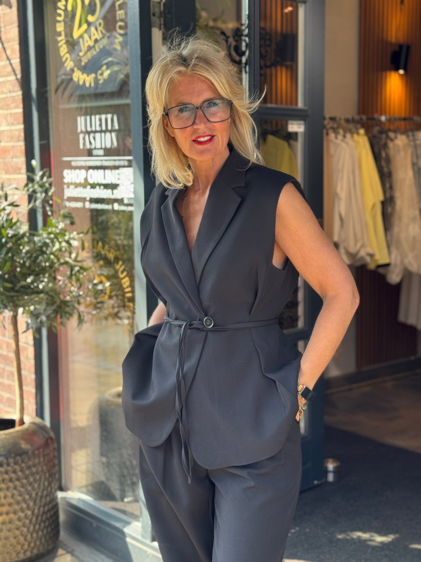 Gilet Power Chic / zwart