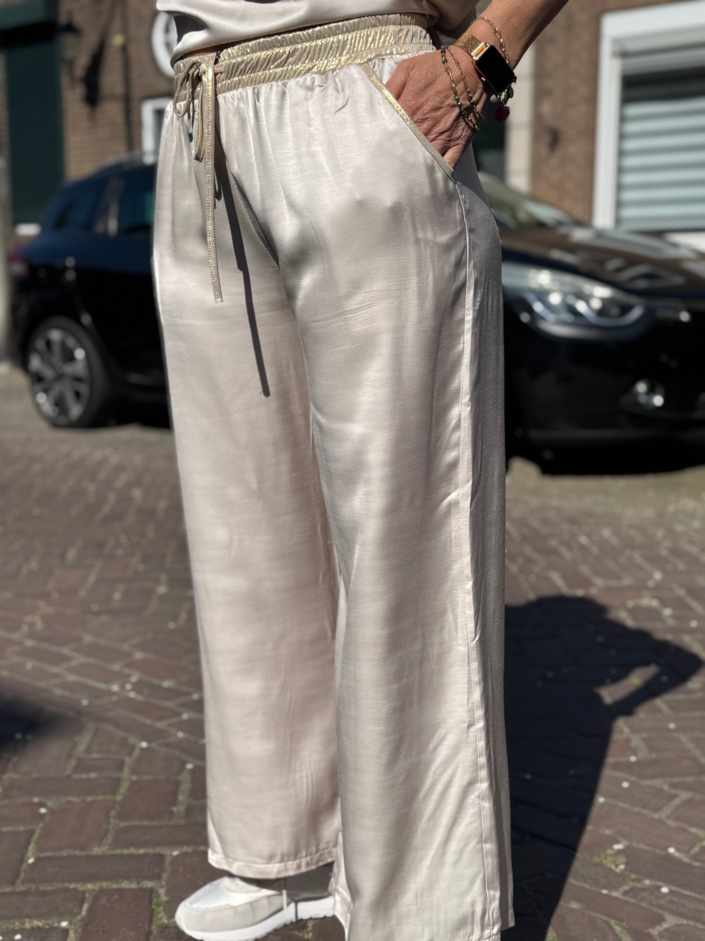 Broek Dyvie Gold/ champagne