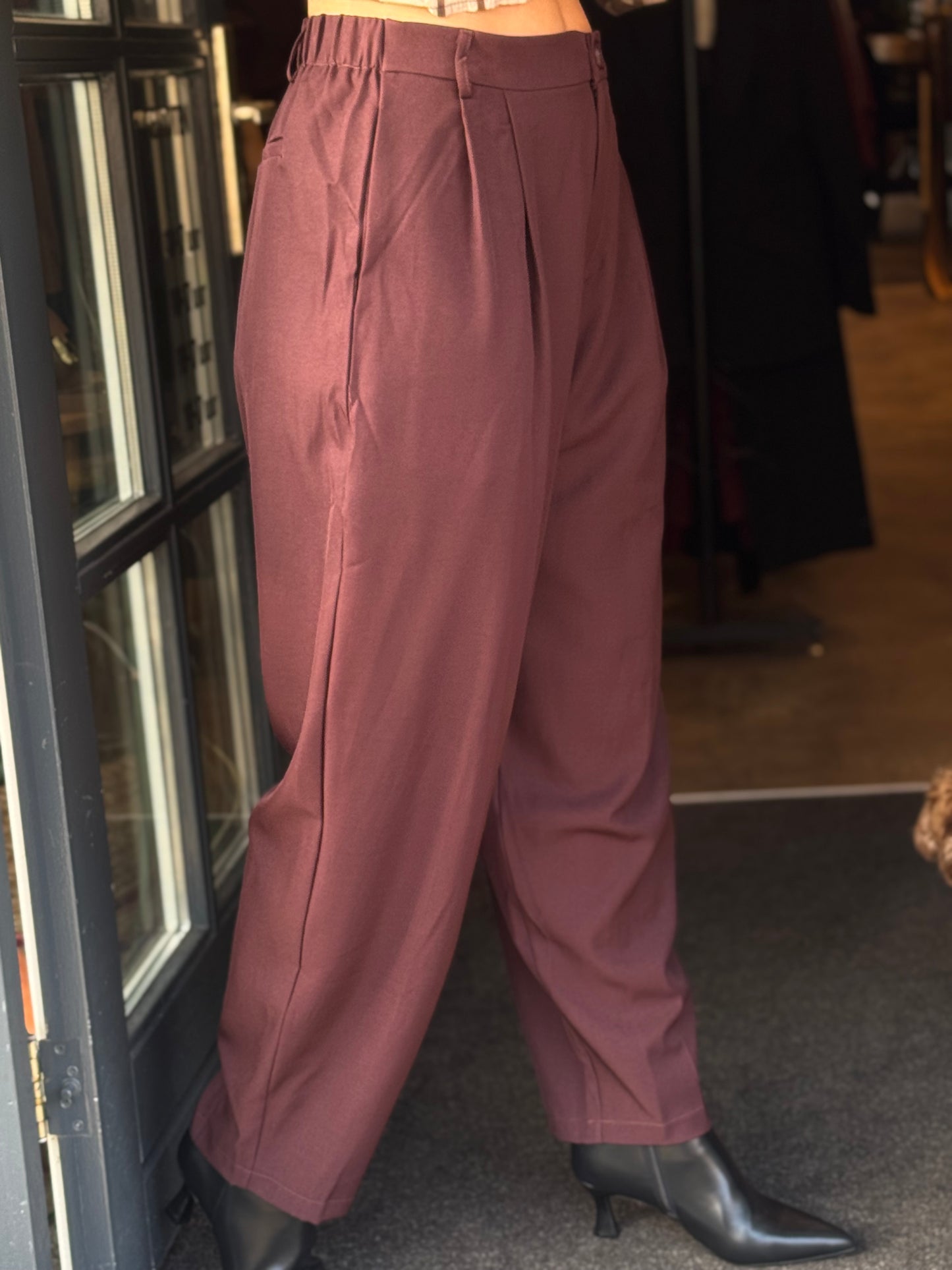 Pantalon Barrel Chic/ Aubergine