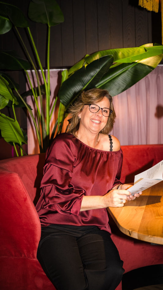 DEAL🔥Blouse ‘Stella’/ Bordeaux / party collectie