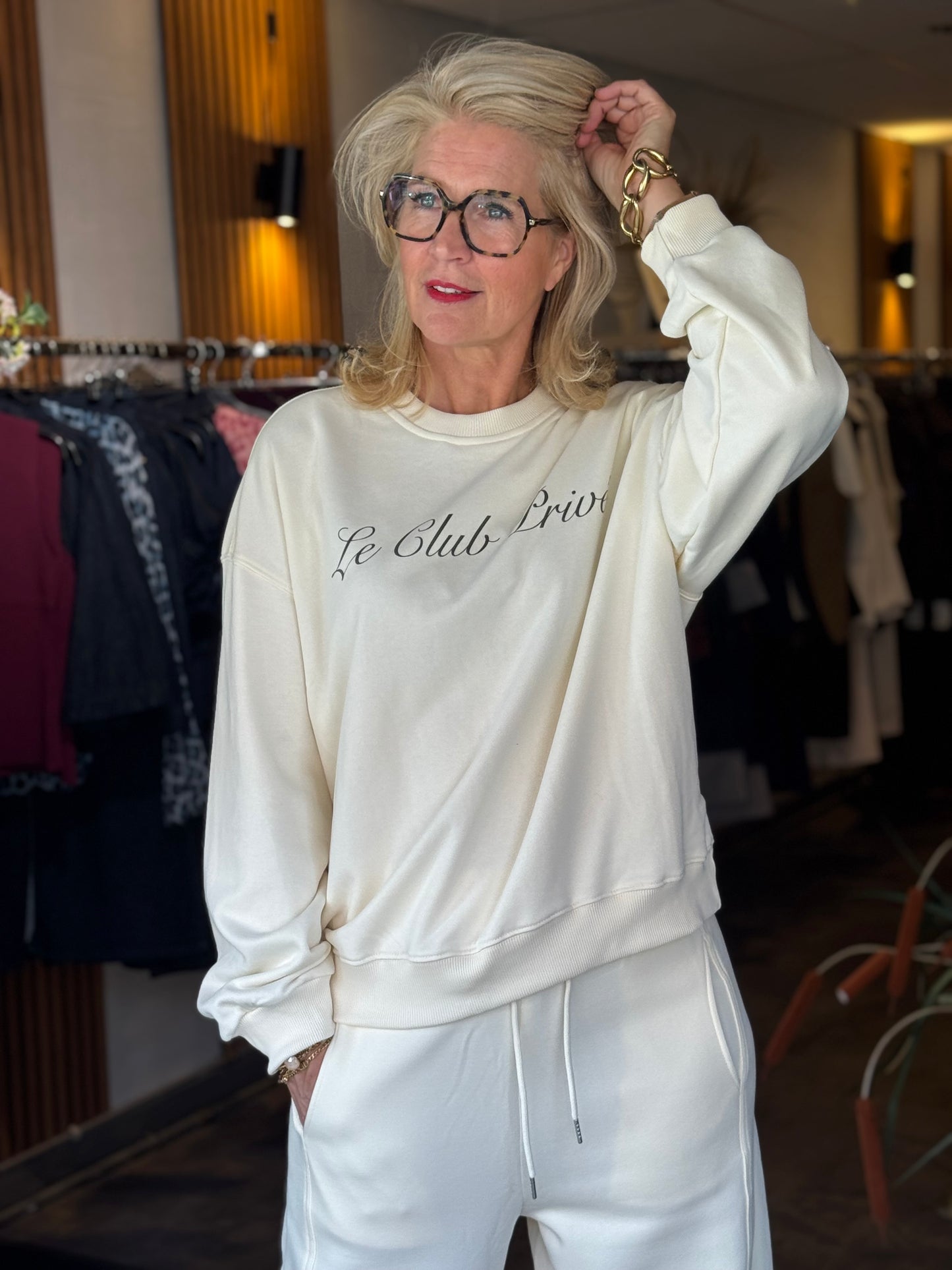 Sweater Le Club/ Wolwit