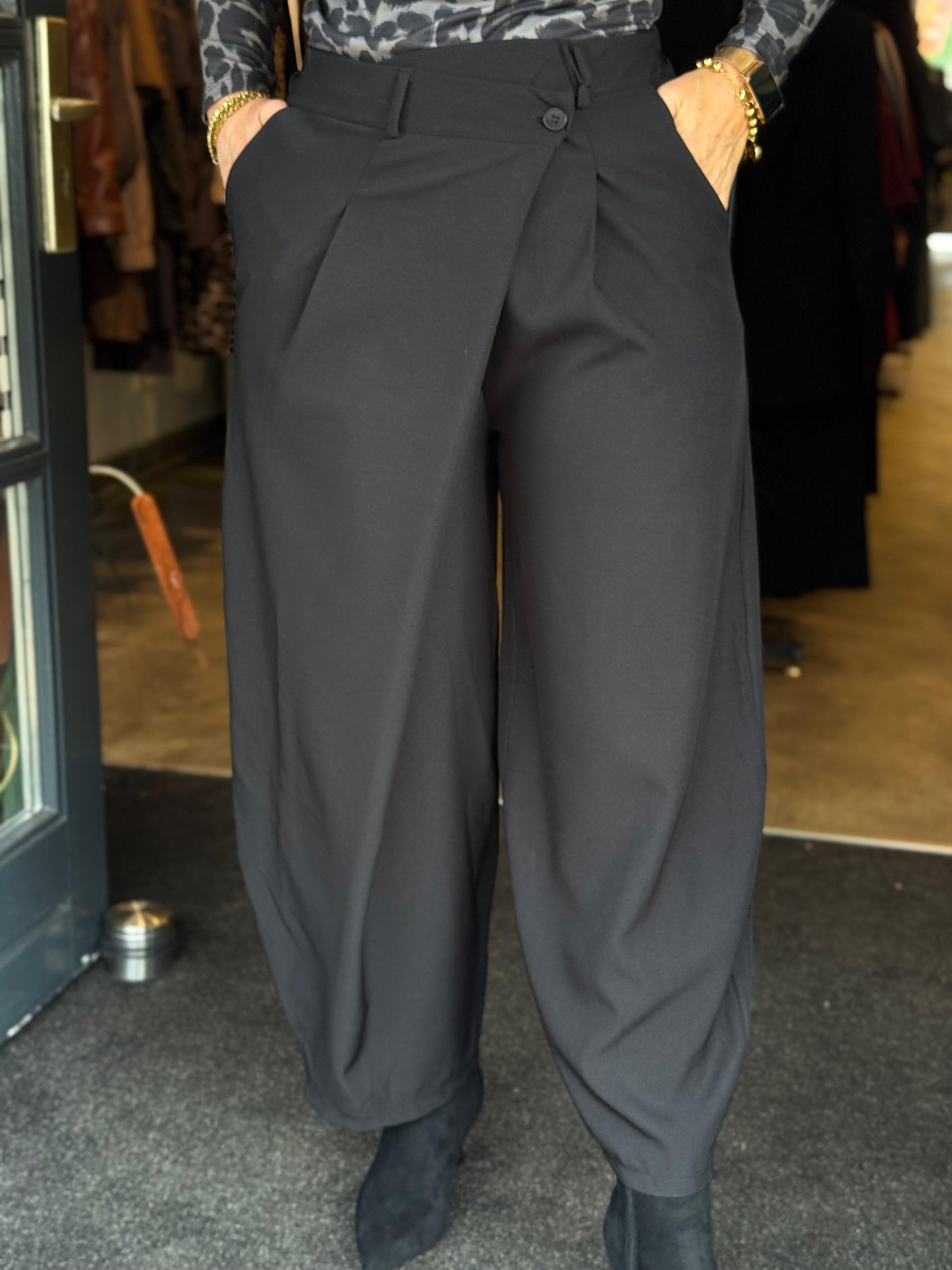 Broek overslag / zwart