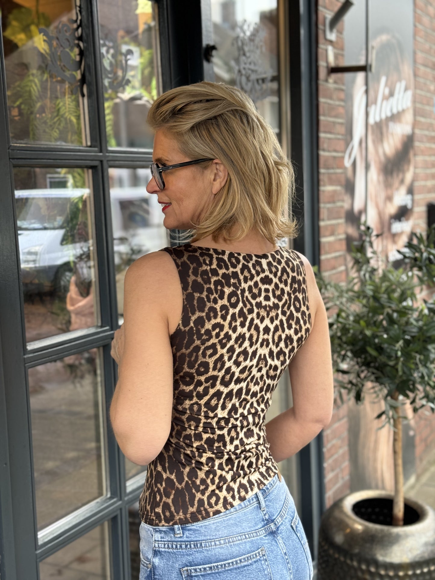 Top Cleo| Leopard