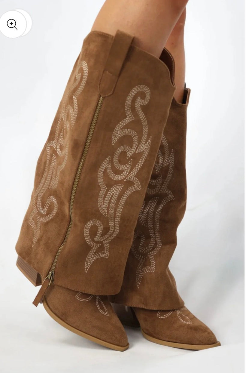 Western Boots/ Camel