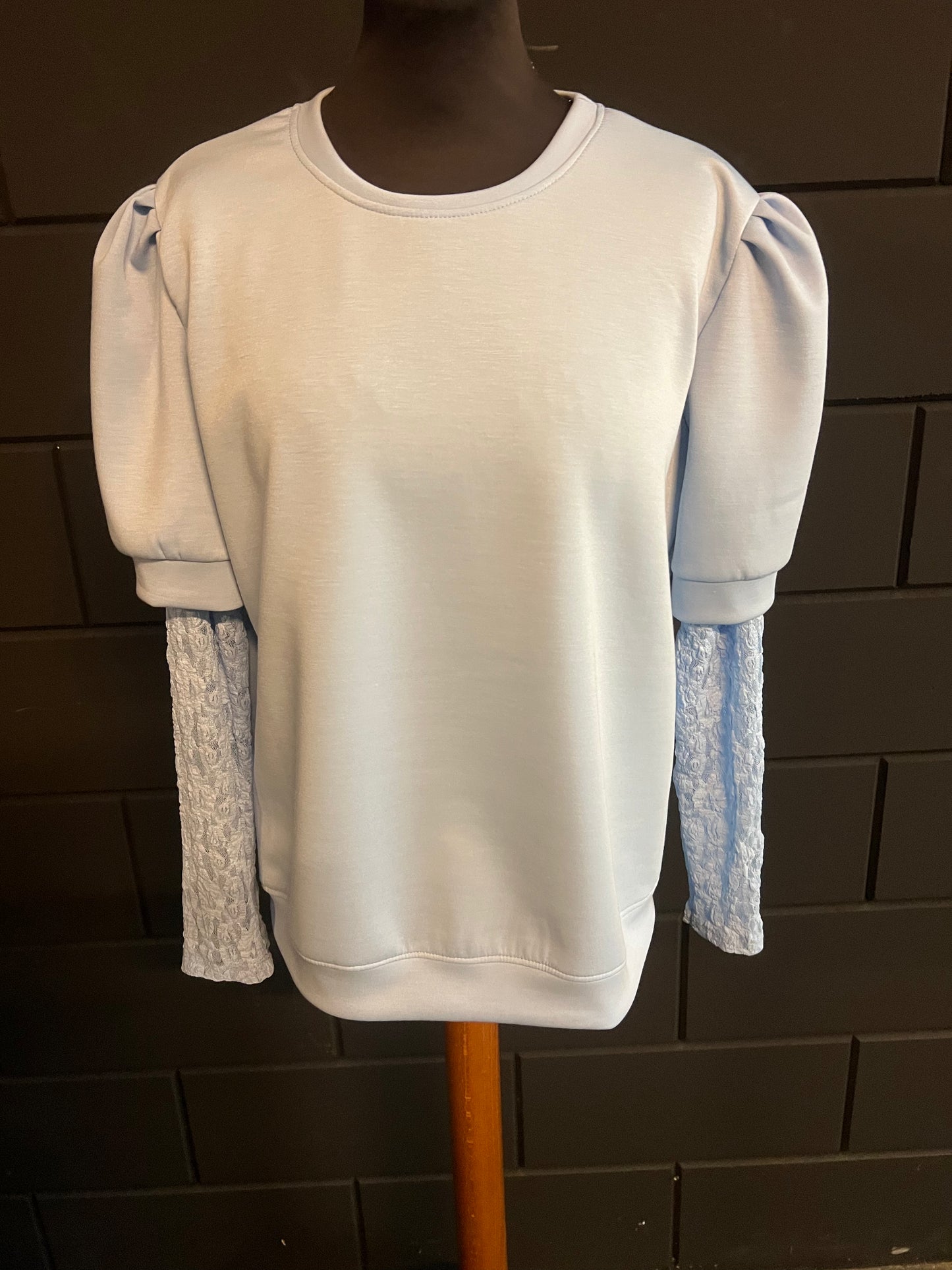Sweater kanten mouw