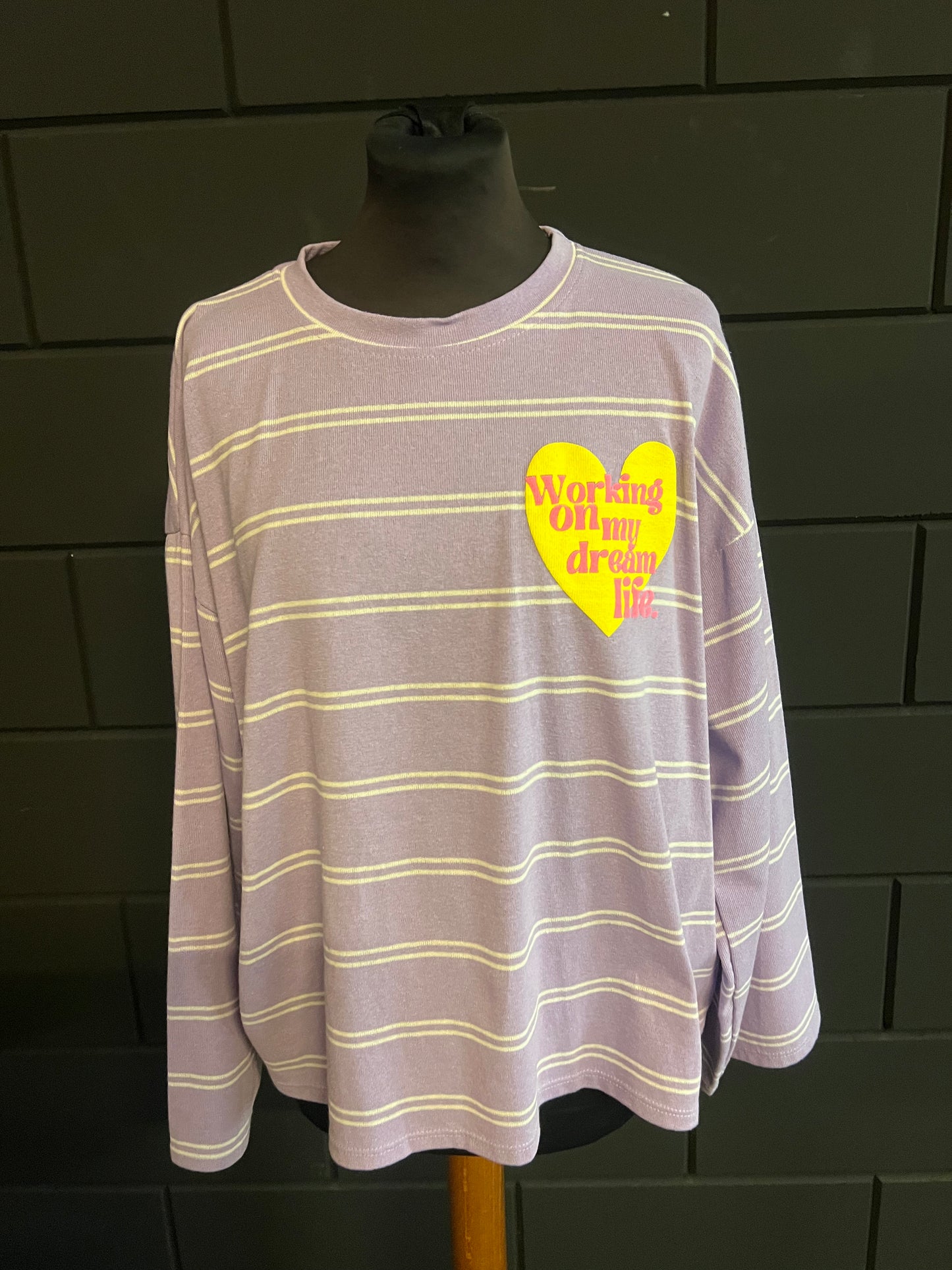 Sweater Dream/ Lila