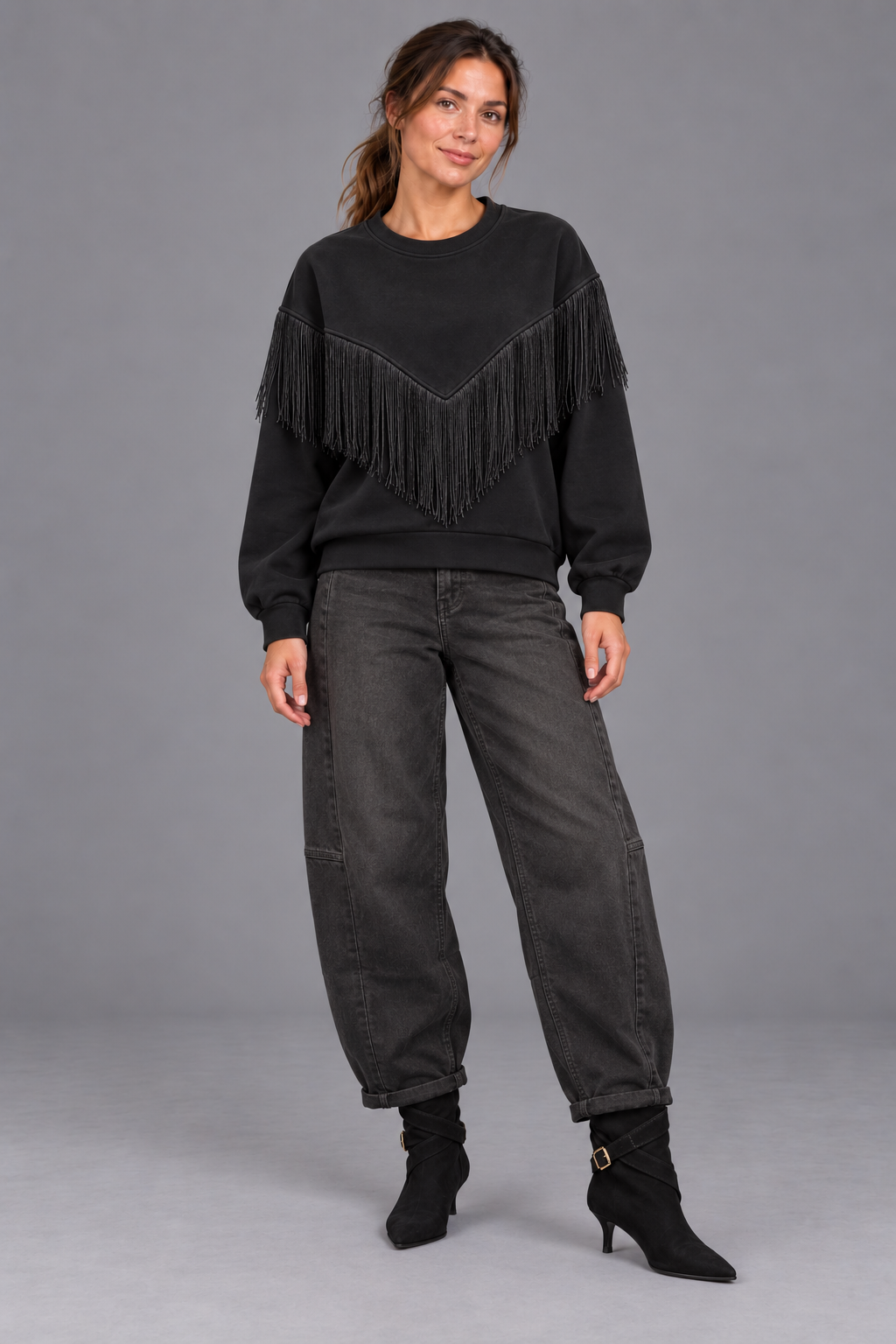 Sweater Fringle/ zwart