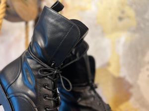 Dr Martens Boots | Black
